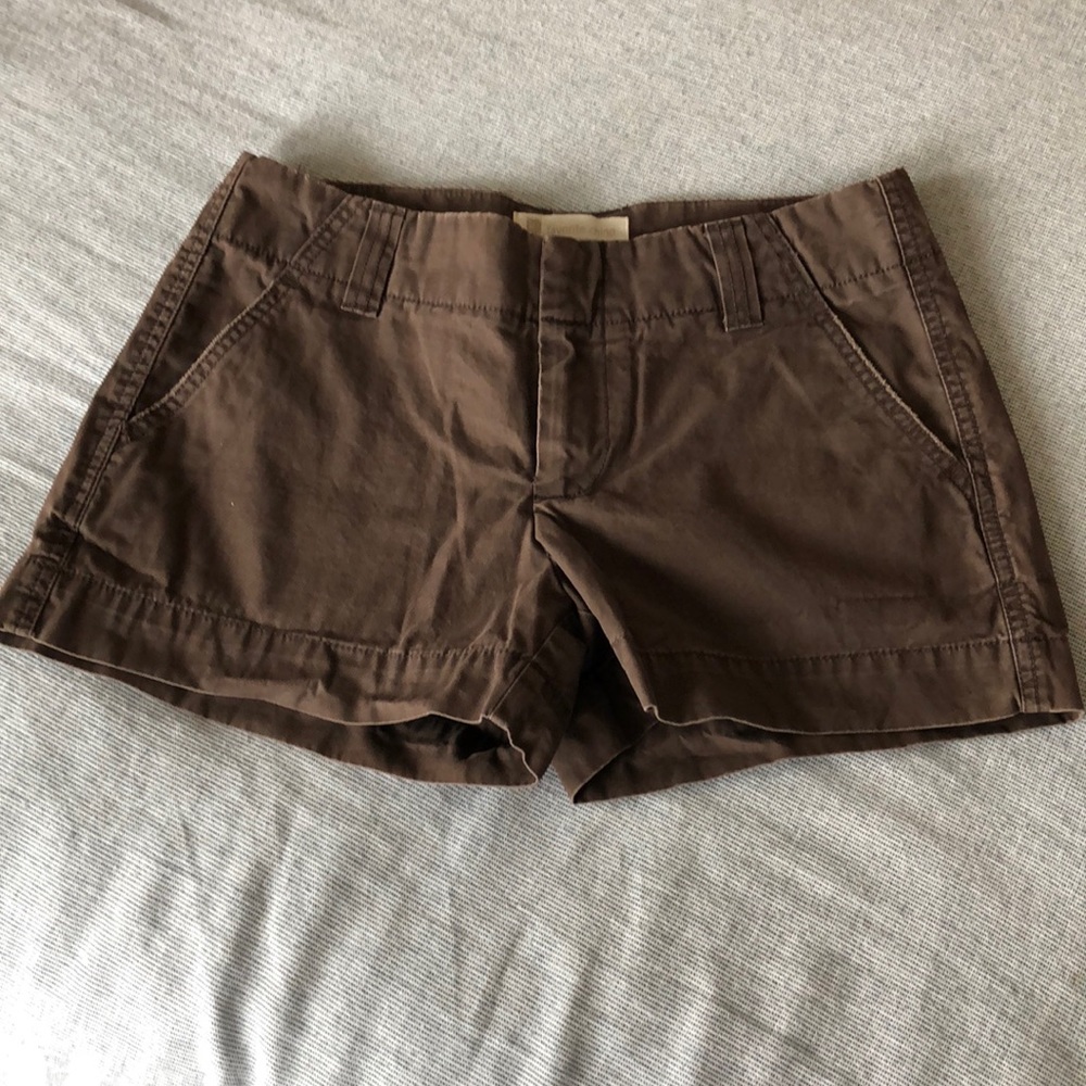 Gap chino shorts